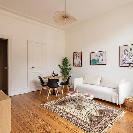 Particulier - Le 119 アパート ヴァランシエンヌ