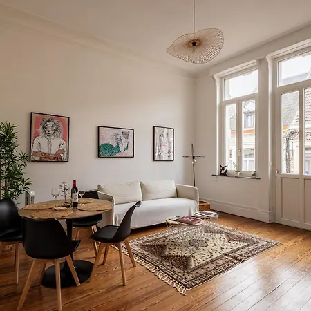 Particulier - Le 119 アパート